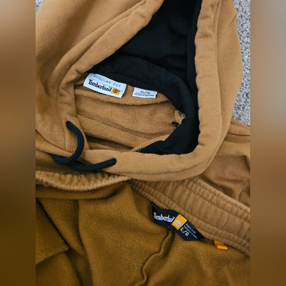 Timberland Sweatsuit - Picture 3 of 4